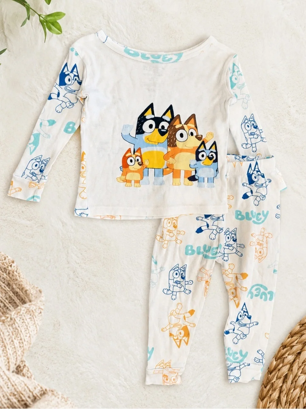 Bluey Pajamas Set 2T Toddler Long Sleeves Bluey with Family Print